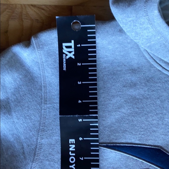 NWT Reebok mens hooded sweater - Picture 7 of 8